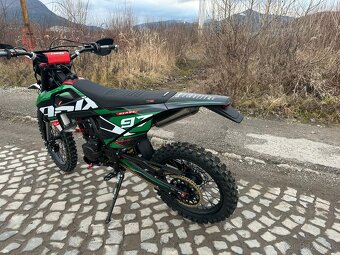 Enduro ASIX XT 97 300 vodou chladený + Štartér - 10