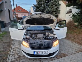 Škoda Fabia 1.0 MPi Active 60k M5 (benzín) kup. SR - 10