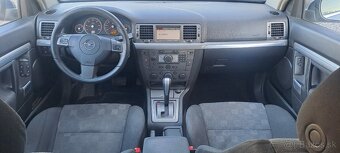 Predám nepojazdný opel vectra 1.9 CDTI - 10