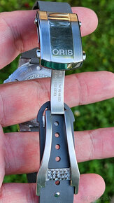 ORIS Aquis Date "Source Of Life" Limited Edition - 10