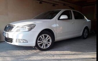 Škoda Octavia 1.6 TDI - 10