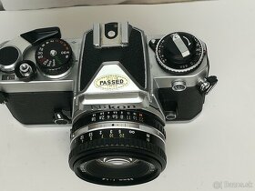 Nikon FE , základný + širokouhlý objektív. - 10