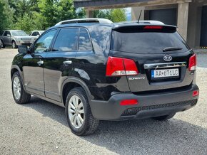 KIA SORENTO 2,2CRDi 4x4 - 10