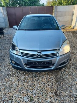 Rozpredám Opel Astra H Sedan, Caravan 1.7CDTi 74kw M6 2008 - 10