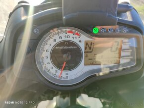 Suzuki DL650A V-strom ,50kw , r.v 4/2014, STK a Ek - 10