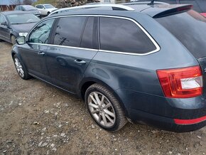 Škoda octavia combi  1.6 77kW 105 koní  AT/7 DSG - 10