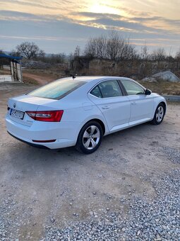 Predám Skoda superb 2,0Tdi 140kw, DSG, rv 2015.275700km - 10