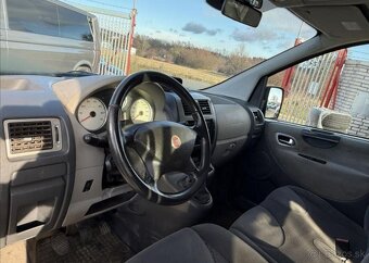 Fiat Scudo 2,0 120k L2H1 Family 9míst nafta manuál 88 kw - 10