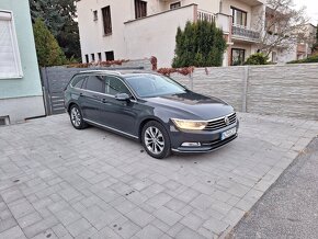 Volkswagen Passat Variant 2.0 TDI BMT Highline DSG - 10