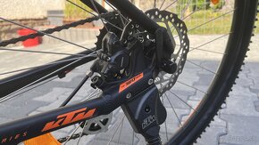 Cestný bicykel KTM Chicago disc - 10