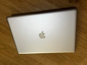 Apple Macbook Pro i5 - 17" /SUPER CENA/ - 10