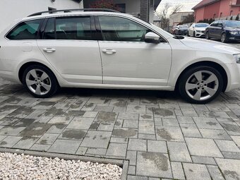 ŠKODA OCTAVIA 3 4x4 2.0 TDI 110 KW ELEGANCE - 10