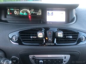 Renault Megane Grand Scenic - 10