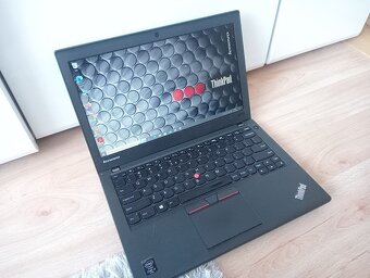 Lenovo Thinkpad X250/ Intel core i5 / 8gb ram / 256gb ssd - 10