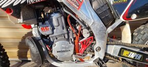 HONDA CR250 - 10