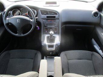 PEUGEOT 5008 2.0HDI 110kw 10/2011 - 10