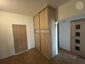 HALO reality - Predaj, trojizbový byt Prievidza, Necpaly - P - 10