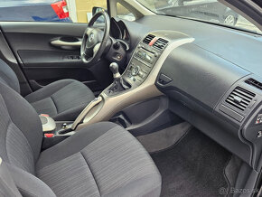 Toyota Auris 1.6VVT-i - 10