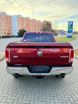 Dodge RAM Laramie 5.7 HEMI—LONG—2018—kůže—tažné 3.5t - 10