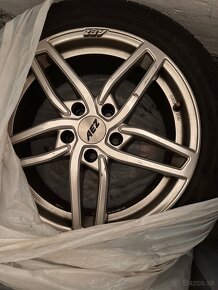 Zimné pneumatiky na diskoch 215/55 R17 - 10