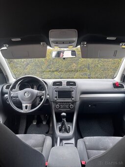 Volkswagen Golf 1.6 TDI - 10