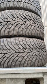 Pneu 225/45 r17 - 10