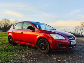 KIA CEED 1.4 CVVT 77KW - 10