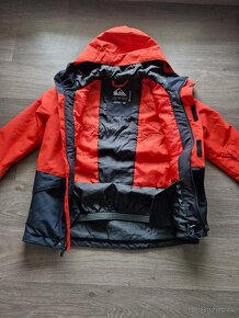 Detský lyžiarsky komplet značky Quiksilver 10 - 12 /136 -146 - 10