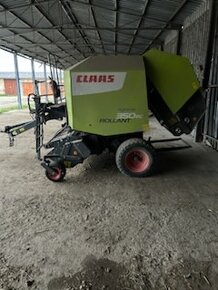 Claas Rollant 350 - 10