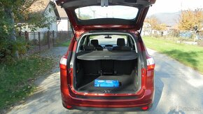 FORD C-MAX GRAND-velky,1.0i 92KW-turbobenzNAJ.89.000kmM2017 - 10