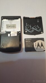 Motorola Razr V3 top stav - 10