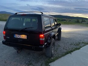 Jeep Cherokee XJ 1997 - 10