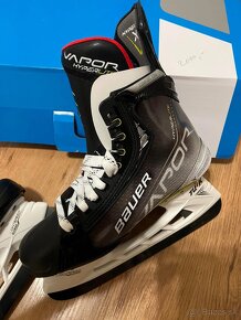 KORČULE - BAUER VAPOR HYPERLITE - 42 EU - 7 - FIT 3 - 10