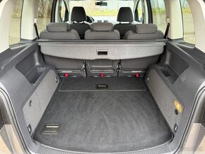 Volkswagen Touran 2.0 TDI Highline - 10