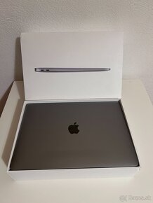 MacBook Air 13" M1 SK 8GB RAM 256GB SSD 28 cyklov TOP STAV - 10