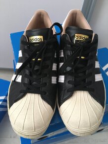 Adidas Superstar - 10