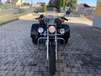 Harley Davidson - 10