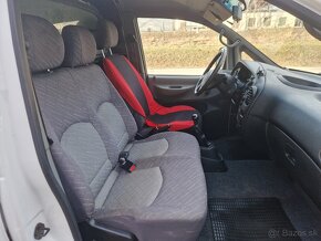 Hyundai H1 2.5 CRDi - 10