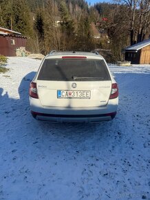 Škoda Octavia Scout 2.0 TDI DSG WEBASTO 4x4 - 10