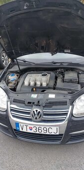 Volkswagen Jetta 1.9 TDI 77kw - 10