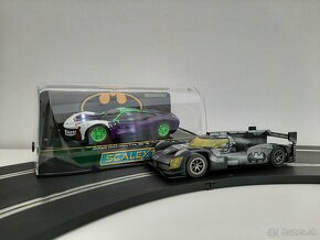 Scalextric autíčka 1:32 na autodráhu - 10