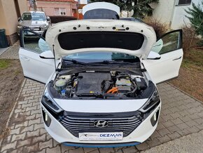 Hyundai IONIQ 1.6 MHEV Style hybrid 105k kup.SR (benzín) - 10