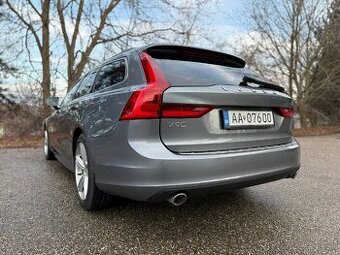 Volvo V90 D4 2.0 140kW, A/T 8, 2019 kamera,virtual, - 10