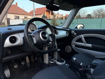 Mini Cooper One 1.6 85kW - 10