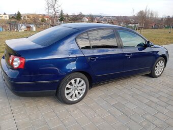 Volkswagen Passat B6 1.9 TDI 77kw rok 2006 - 10