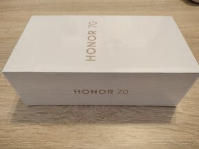 Honor 70 8GB/128GB 5G OLED - 10