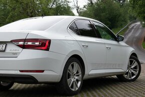 Škoda Superb 2.0 TDI 190k 4x4 Style DSG EU6 - 10