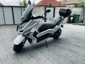 Ebroh STRADA 20TH XT 40Ah ekv.125ccm elektrický maxi skúter - 10