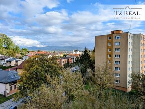 1 IZBOVÝ BYT-KOTRÁDOVA,ŠIRŠIE CENTRUM,39 M2-VÝBORNÁ LOKALITA - 10