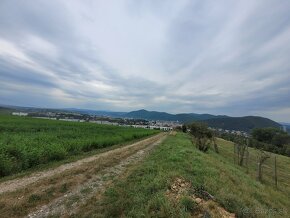 Predaj slnečný pozemok bývanie blízko prírody a centra mesta - 10